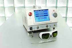 <b>Хирургический лазер "ЛАХТА-МИЛОН"<br>- аппарат лазерный для резекции и коагуляции</b>.